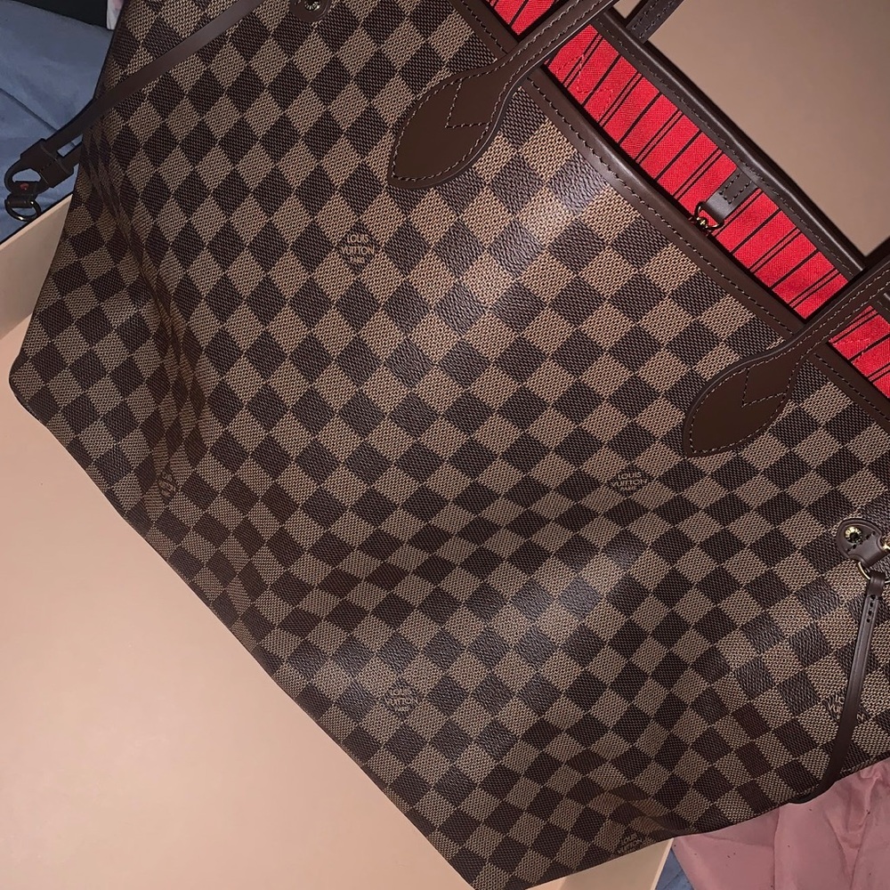 GM Louis Vuitton Neverfull